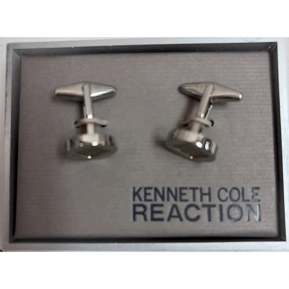 NEW Kenneth Cole Reaction Cuff Links sleek and clean design in Original Box